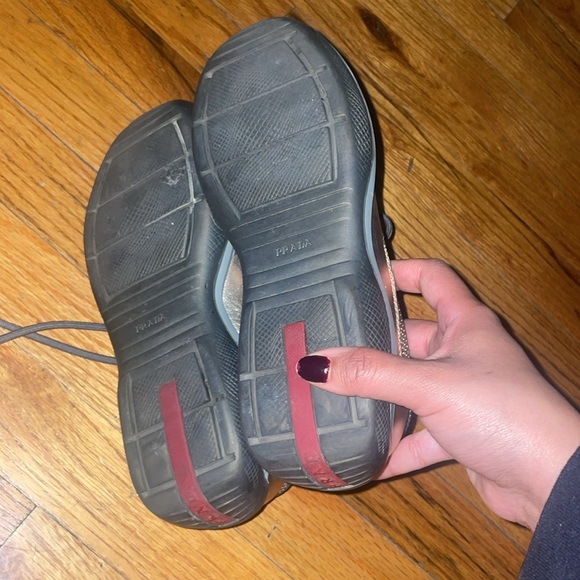 Prada gold sneakers - Picture 10 of 17